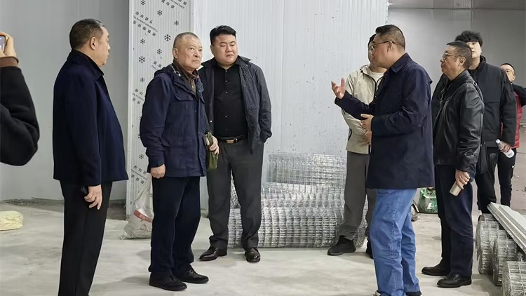 上海向陽公益基金會到集團龍泉農產(chǎn)品集采集配中心考察調研